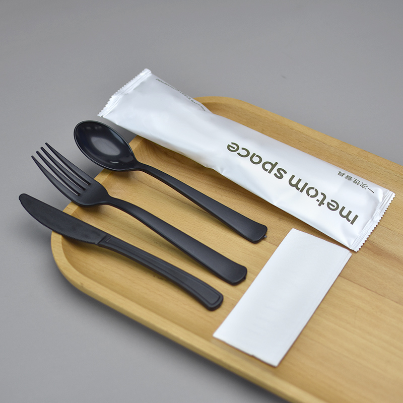 Customized Disposable Cutlery Sets Packaging Showcase