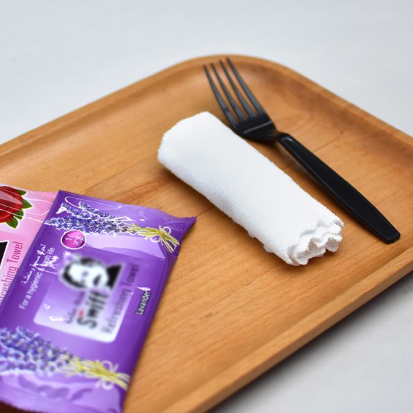 Single wrapped disposable wet wipes, custom packaging wholesale