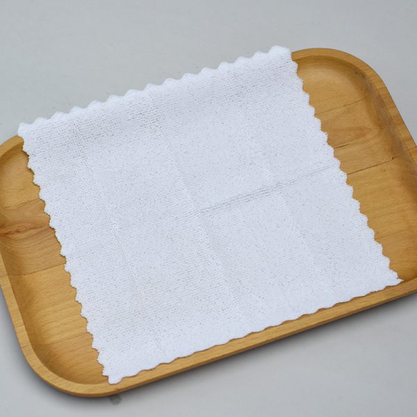 Disposable catering wet wipes, individual package for food service